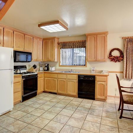 12 Cabin Twelve Wawona Bagian luar foto